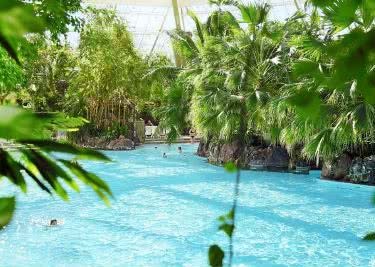 Urlaub günstiger mit einem Center-Parcs-Gutschein Bei der Urlaubsbuchung mit einem Center-Parcs-Gutschein sparen