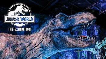 Berlin: “Jurassic World: The Exhibition” Tickets + Übernachtung für 2 für 108€